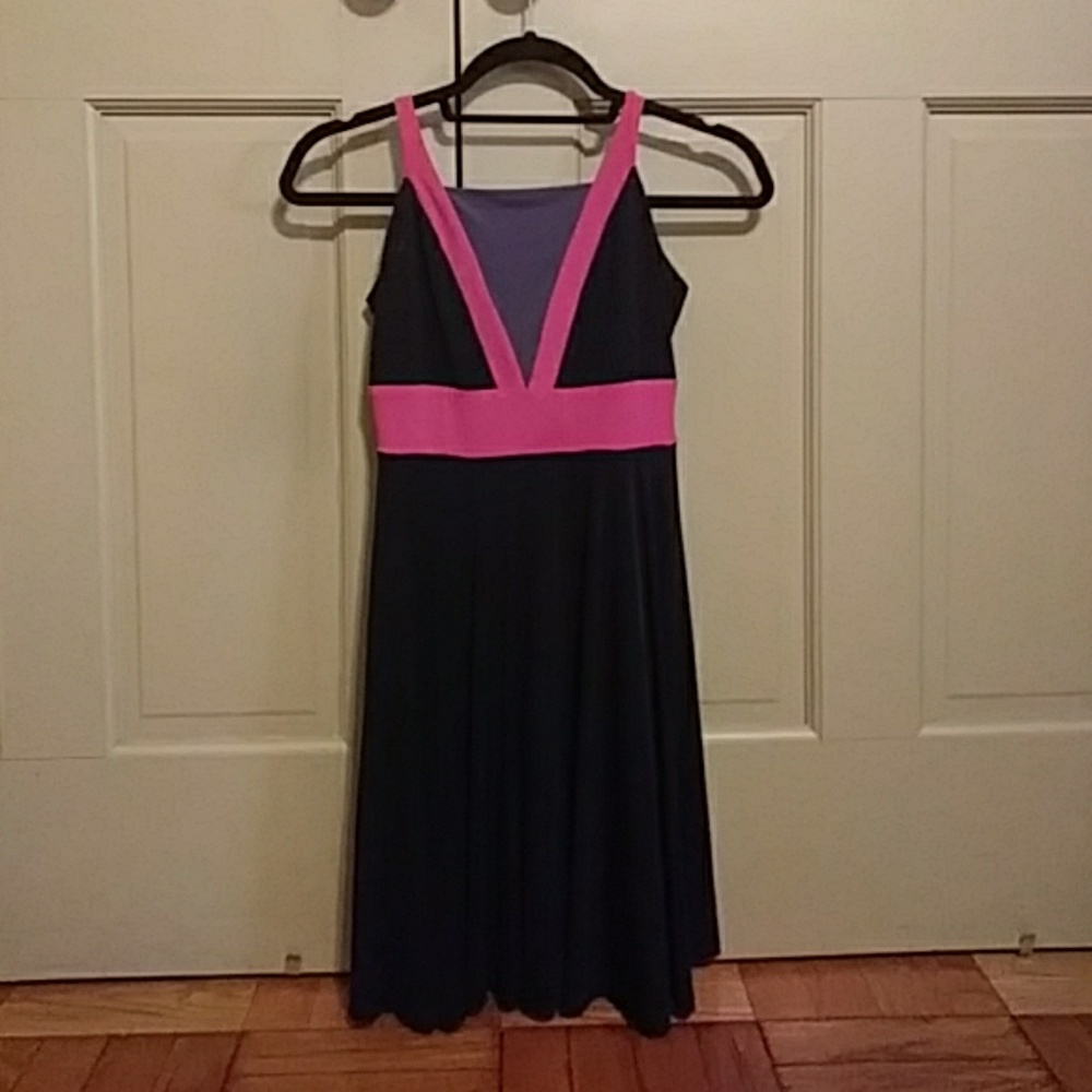 Black and pick summer dress